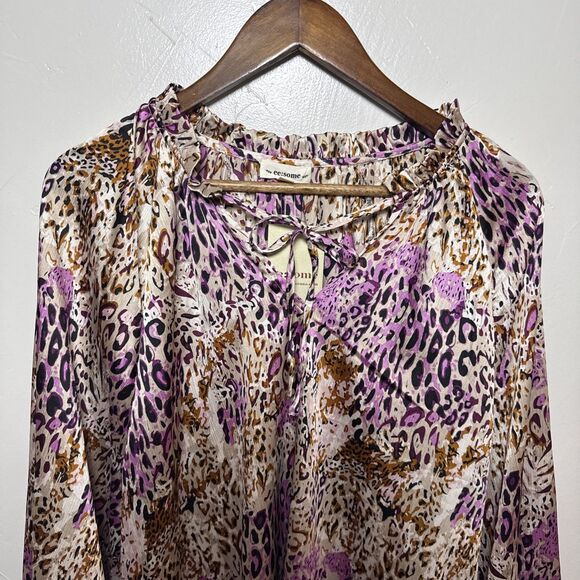 EE:Some Animal Print Shirt Bubble Sleeve Ruffle Collar Women's Size Large NWT - Picture 2 of 12